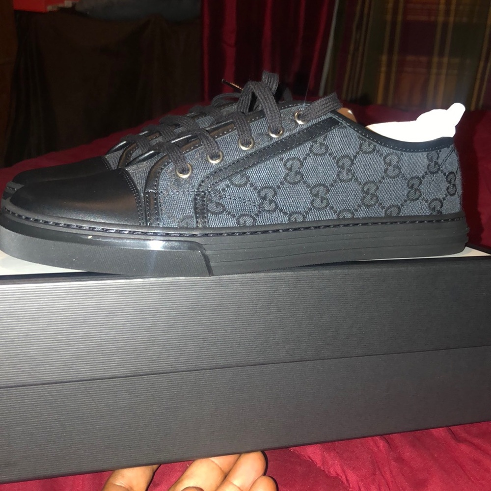 Black GUCCI t original GG SHOES NEW
